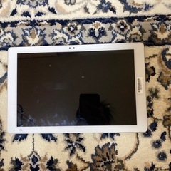 ※ジャンク品タブレット。LG Qua tab PZ 16GB ホワイト