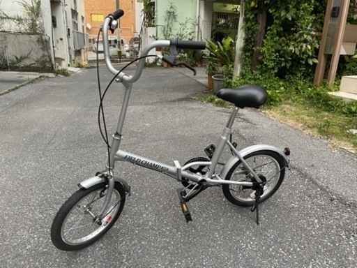 美品　折りたたみ自転車