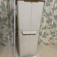 【取引完了❗️】ニトリ ゴミ箱の画像