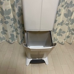 【取引完了❗️】ニトリ ゴミ箱の画像