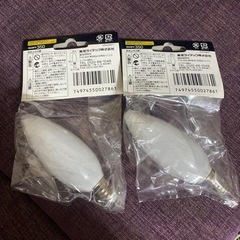 【未使用】東芝☆シャンデリア電球40W 2個の画像
