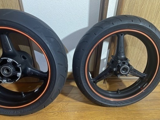 cbr1000rr sc59前期 タイヤホイール