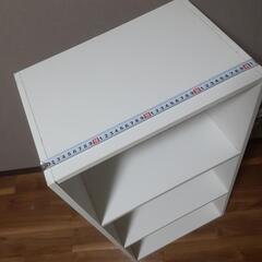 普通サイズのカラーボックス3段(白)の画像