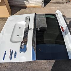 MK53S バックドア　凹みあります