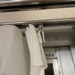 カーテン4個の画像