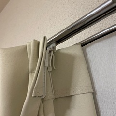 カーテン4個の画像
