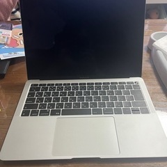 Macbook Air 2018 i5 1.6Ghz ジャンク品