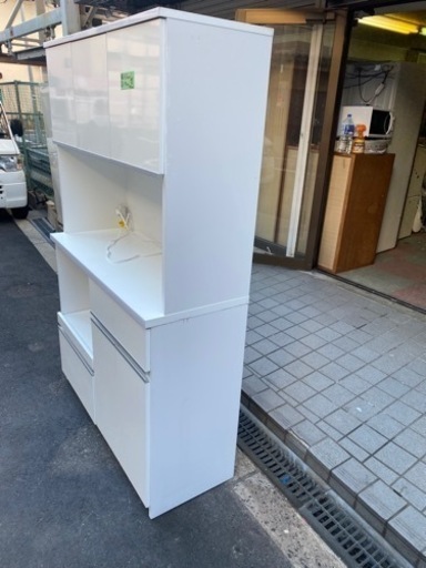 ?食器棚?大阪市内配達設置無料??