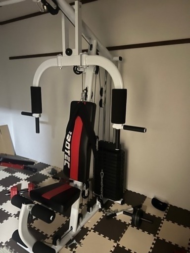 筋トレマシーン