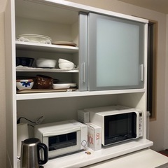 受け渡し決定しました。松田家具のカップボード定価10万円の画像
