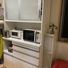 受け渡し決定しました。松田家具のカップボード定価10万円