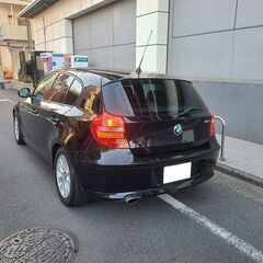 BMW116ハイライン 　H22　車検7/6　走行63000ｋ　ベージュ革シート　社外ＨＤＤナビ　ＥＴＣ　純正16ＡＷ　キセノン　禁煙車の画像