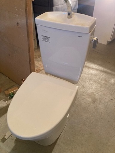 トイレ　ウォシュレット付き お値引き