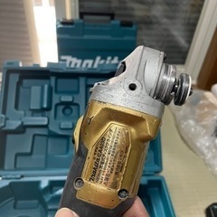 マキタ１００周年　ディスクグラインダー本体のみ