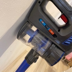 ハンディタイプ掃除機の画像