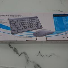 (新品シルバー)ワイヤレスキーボード(英数)ワイヤレスマウスセットの画像