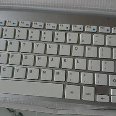 (新品シルバー)ワイヤレスキーボード(英数)ワイヤレスマウスセットの画像