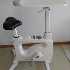 エアロバイク テーブル付き エクササイズ　デスク フィットネス