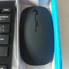 (新品マットブラック)ワイヤレスキーボード(英数)ワイヤレスマウスセットの画像