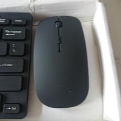 (新品ブラック)ワイヤレスキーボード(英数)ワイヤレスマウスセットの画像