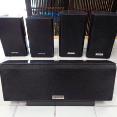 ONKYO ホームシアターパッケージ HTX-22HDX PAW/HTX-22HDXST×2 サラウンドスピーカー D-058M×2/センタースピーカー D-058C 中古の画像