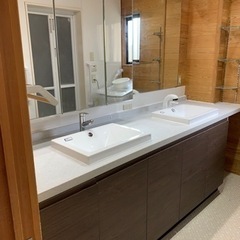 洗面化粧台取り付け　 − 三重県