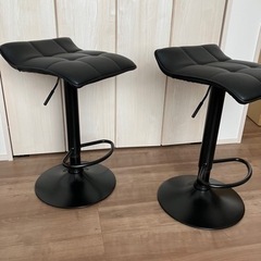 取引中引き取り限定　カウンターチェア　二脚