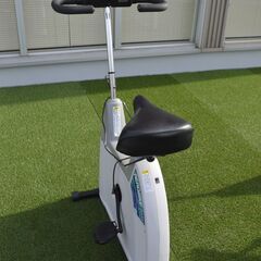 激安 先着順♪ COMBI AEROBIKE EZ101 フィッ...