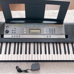 電子ピアノ