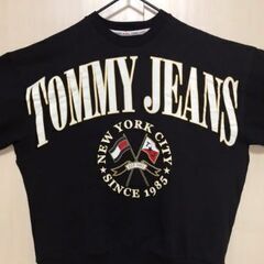 ◆Tommy Jeans◆プレップ カレッジ ロゴ スウェットシャツの画像