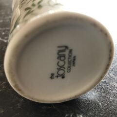 アンティークショップ品　スパイスボトル　2個　Ｈ：１１ｃｍ　カリフォルニアのモントレーのアンティークショップ「CANNERY ROW」で購入したものですの画像