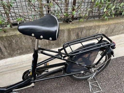 【雨カバー付き、非電動】丸石サイクル FRCH203Z [シティサイクル ふらっかーずシュシュ 20インチ 内装3段変速 マットブラッ