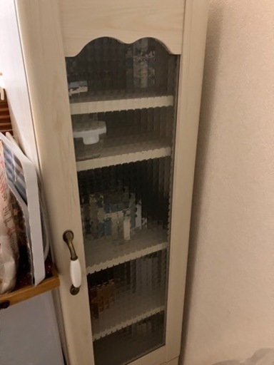 ナチュラル　食器棚