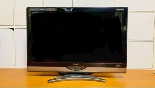 AQUOSテレビ32インチ(2010年モデル)