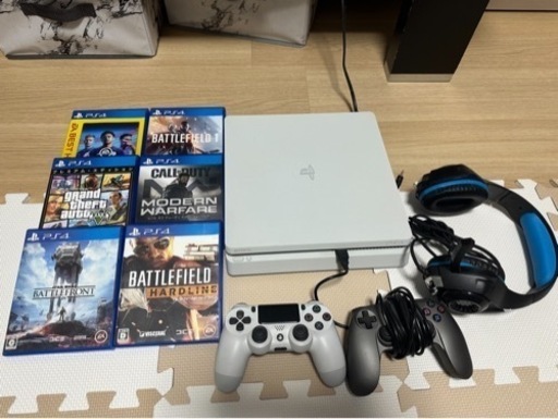 PlayStation4 ホワイト ( 値下げ中 )