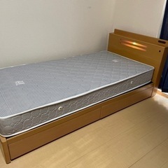 シングルベッド　マットレス付き