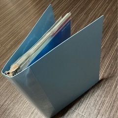 根津】コクヨ 名刺ホルダー(POSITY) 替紙式 A4タテ 30穴 ヨコ入れ　リングバインダーの画像