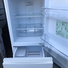 5km以内配送無料 保証付き 2022年式 冷凍冷蔵庫 アクア AQR-13E8-W {
