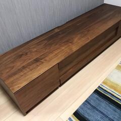 テレビボードの画像