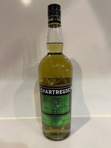 シャルトリューズ　ヴェール　700ml