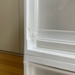 プラスチック衣類収納ケースの画像