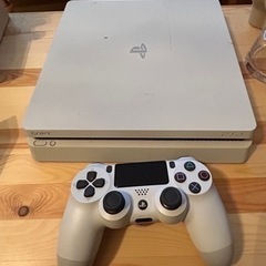 【終了】PS4セット 500GB CUH-2000 ソフト2本