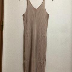 未使用　タグ付きニットワンピースの画像