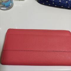 カラーズの財布です。の画像