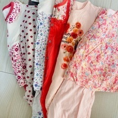 ベビー服　女の子　80センチ　ロンパース