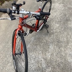 エスケープ 24段変速 700✕28C