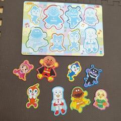 パズル(8ピース)8月フリマ出品します。気になる方は連絡ください