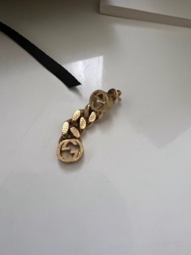 GUCCIピアス　新品