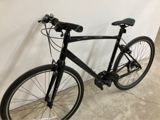 美品　2022年モデルbianchi ビアンキ　クロスバイク　C-SPORT1 ACERA ブラック