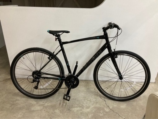 美品　2022年モデルbianchi ビアンキ　クロスバイク　C-SPORT1 ACERA ブラック